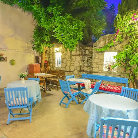 Bedirhan מלון 3*