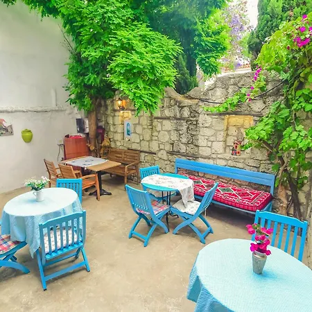 Bedirhan アラカティ