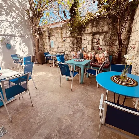 ホテル Bedirhan アラカティ