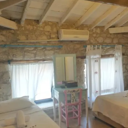 베디르한 코낙 오텔 알라카티